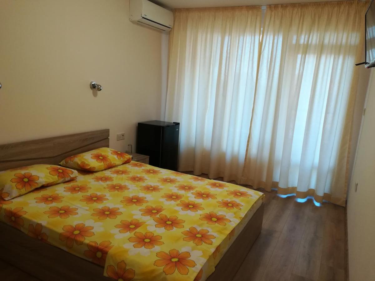 Sunny Life Hotel เนเซบาร์ ภายนอก รูปภาพ